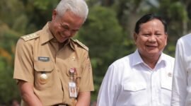 Ketua Umum Partai Gerindra Prabowo Subianto dan Gubernur Jawa Tengah sekaligus kader PDI Perjuangan Ganjar Pranowo. (Dok. Tim Media Prabowo Subianto)
