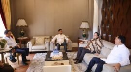 Menteri Pertahanan, Prabowo Subianto mengunjungi kediaman Wantimpres Wiranto. (Dok. Tim Media Prabowo Subianto)

