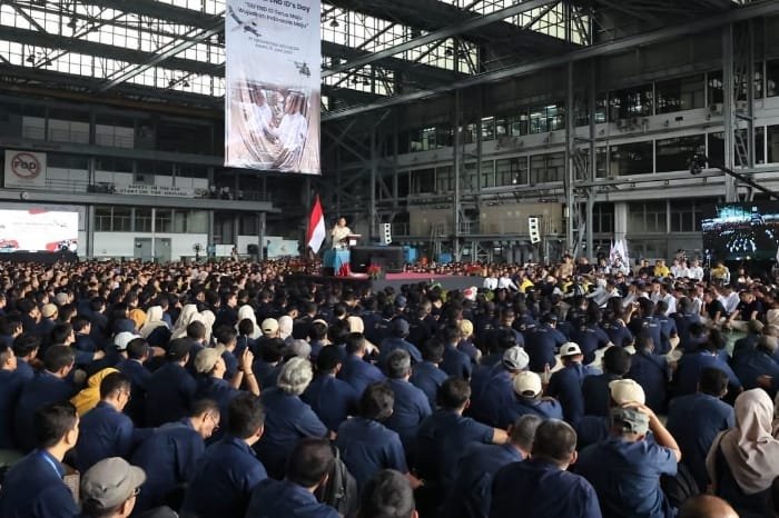 Menteri Pertahanan RI Prabowo Subianto saat menghadiri acara “The 1st DEFEND ID’s Day” di Hanggar PT Dirgantara Indonesia, Bandung Jawa Barat. (Instagram.com/@prabowo)