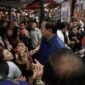 Ketua Umum Partai Gerindra Prabowo Subianto saat bersama Masyarakat. (Facbook.com/@Prabowo Subianto)

