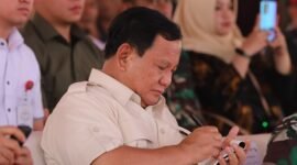 Menteri Pertahanan Prabowo Subianto meresmikan 16 titik bantuan sumber air bersih di 5 wilayah Jawa Tengah. (Dok. Tim Media Prabowo Subianto)