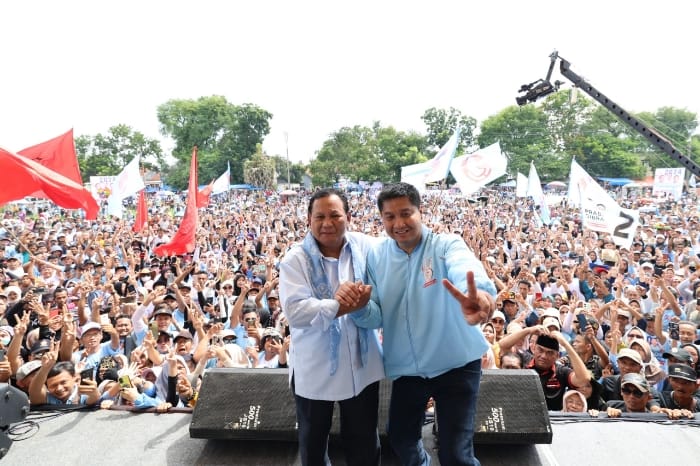 Deklarasi dukungan 'Sahabat Bang Ara' untuk kemenangan Prabowo-Gibran di Majalengka, Jawa Barat, Minggu (21/1/2025). (Dok. TKN Prabowo - Gibran) 