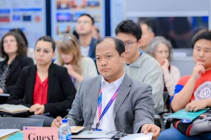 Direktur Paramadina Graduate School of Diplomacy, Ahmad Khoirul Umam, Ph.D. (Dok. Istimewa)