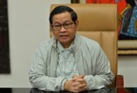 Pramono Anung di Balai Kota Jakarta menjabarkan rincian kerugian transportasi. (Instagram.com @pramonoanungw)
